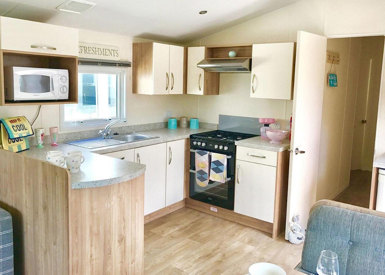 Barmouth Bay Holiday Park Llanddwywe エクステリア 写真